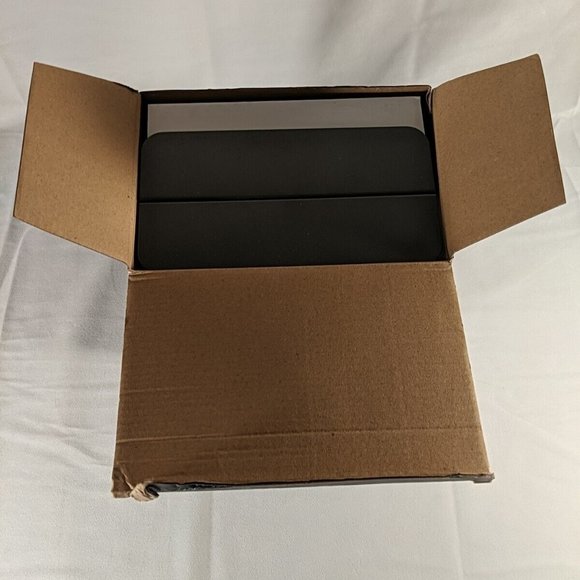 President's Choice 3 Dimensional Tree Cake Pan - Open Box - Never Used - Picture 4 of 11